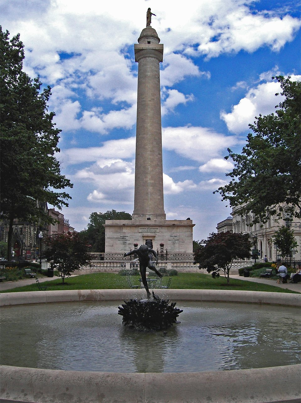 Мериленд. Балтимор, монумент Вашингтона