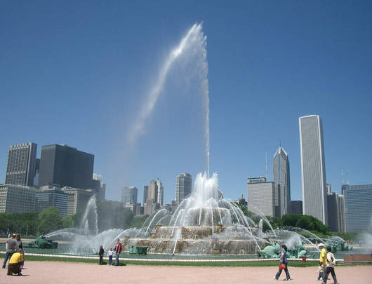 Илинойс. Чикаго, Баккингемский фонтан 