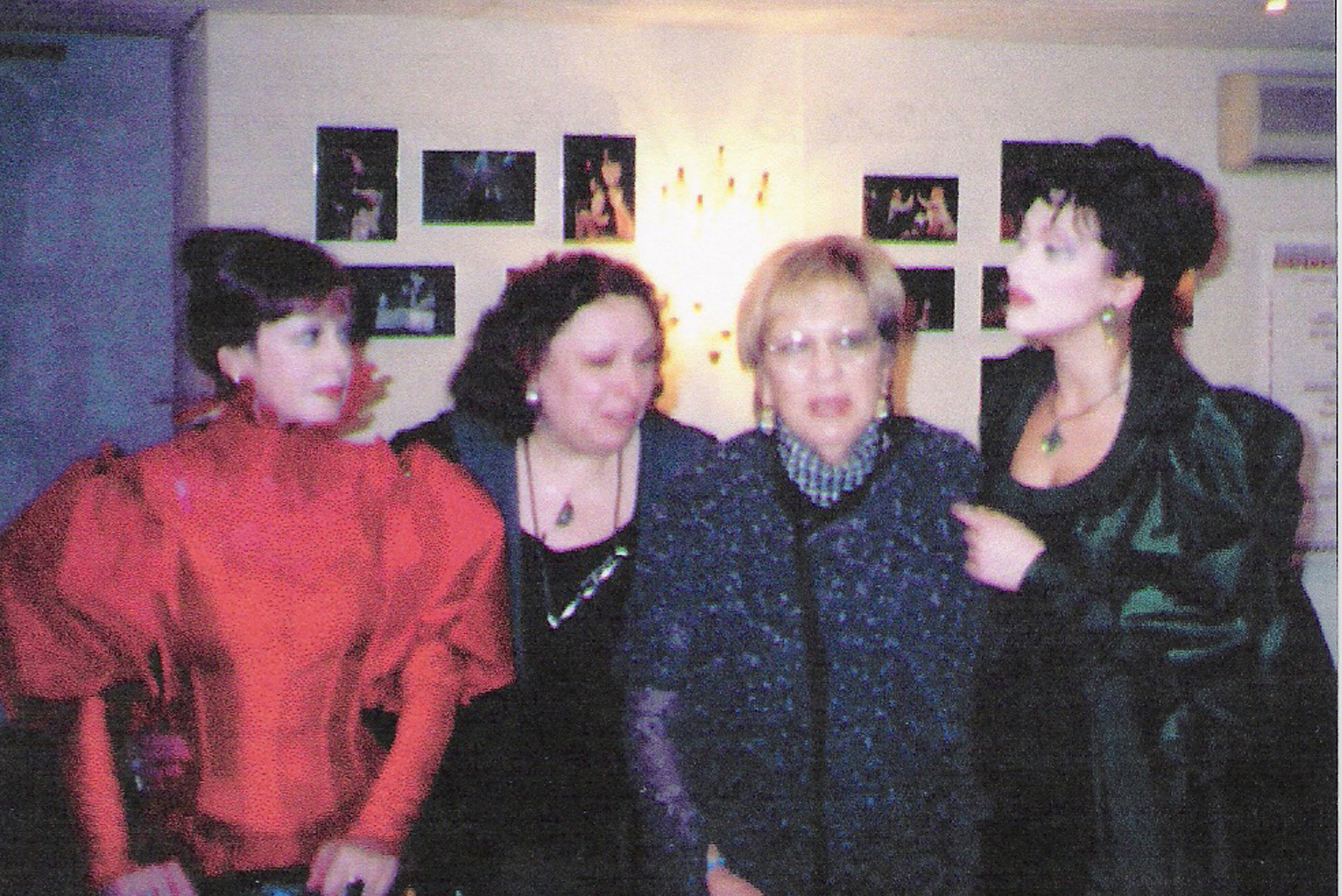 Слева направо: Неёлова, Волчек, Топоровская, Дроздова