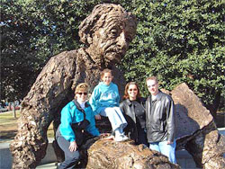 Вашингтон. Памятник Эйнштейну